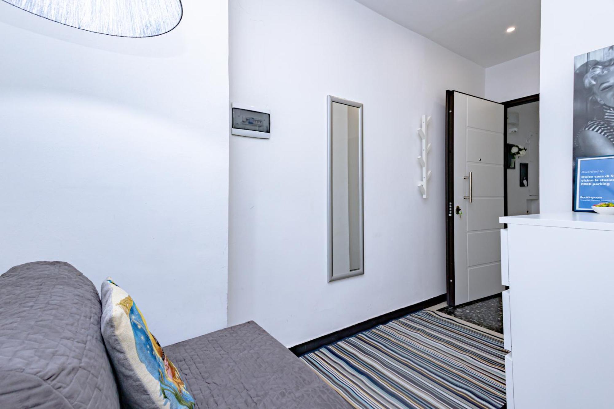 Appartement Dolce Casa Di Sve Vicino La Stazione à Gênes Extérieur photo